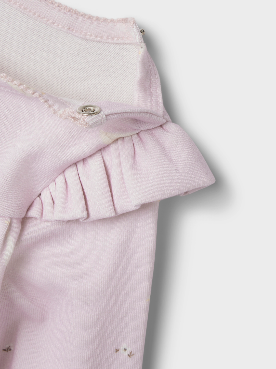 model_shot-front_full